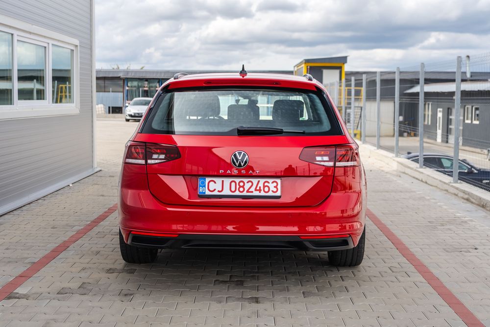 VW Passat-ACC-RAR-Automat-An 2023–Virtual Cockpit-Camera-83403 km-Navi