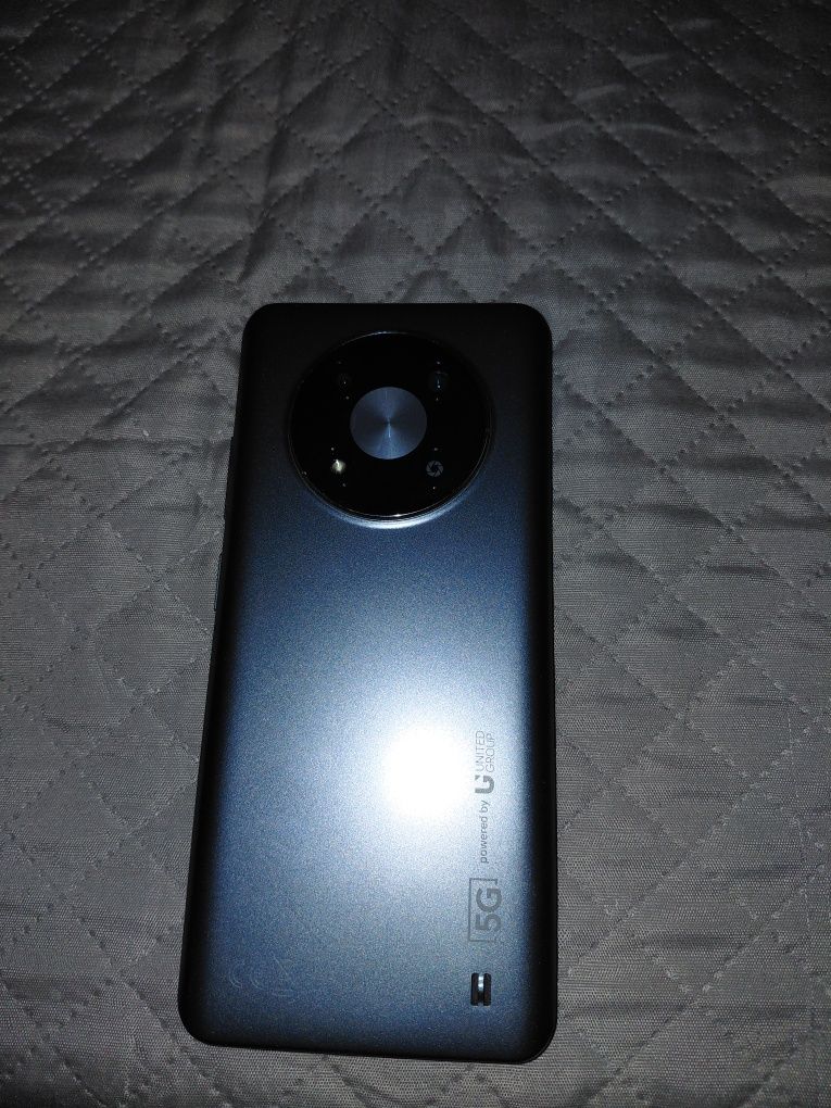 Продавам смартфон 5G UG Phone U23 128/4+4
