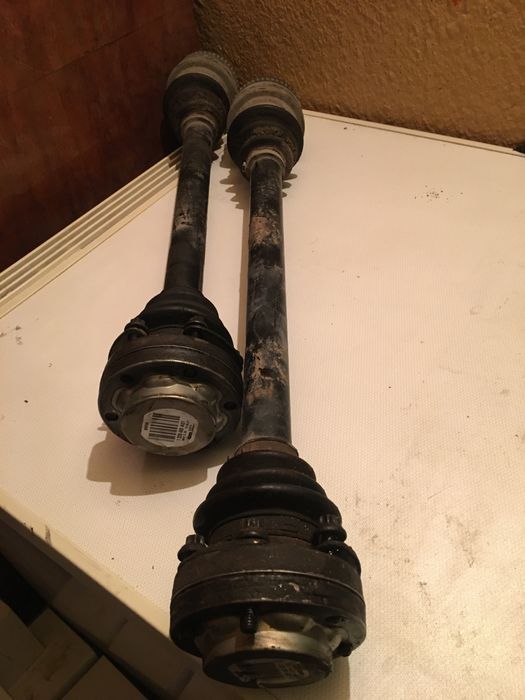BMW  Е46 Задни полуоски