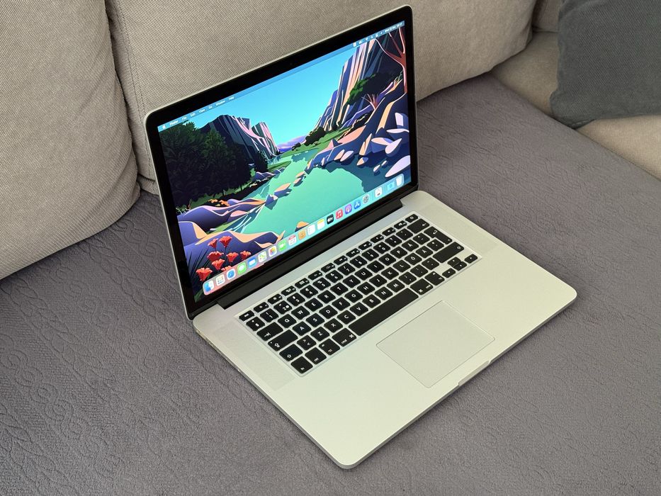 CTO’Като Нов 15,4’Macbook Pro 15 Mid 2015/I7 2.8Ghz/16GB Ram/1TB/R9