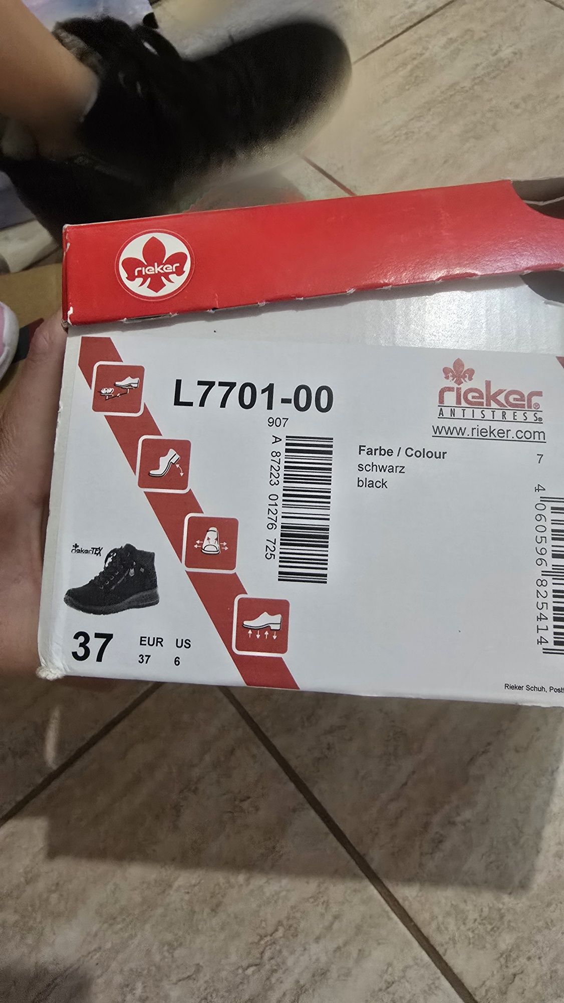 Продавам зимни боти марка Rieker