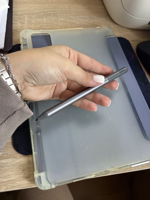 Tableta lenovo TabM11