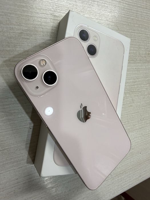 Продам iphone 13, pink