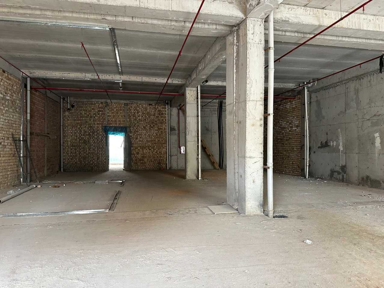 Ж.К.Казахстан. Продам  коммерческое помещение 598 кв.м. на 2 этажах.