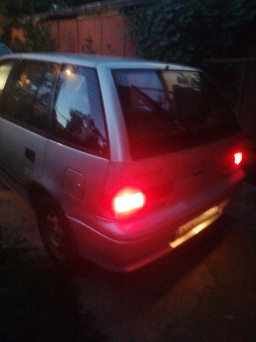Vand suzuki swift din anul 2002 cu doar 89. 000km prim proprietar!