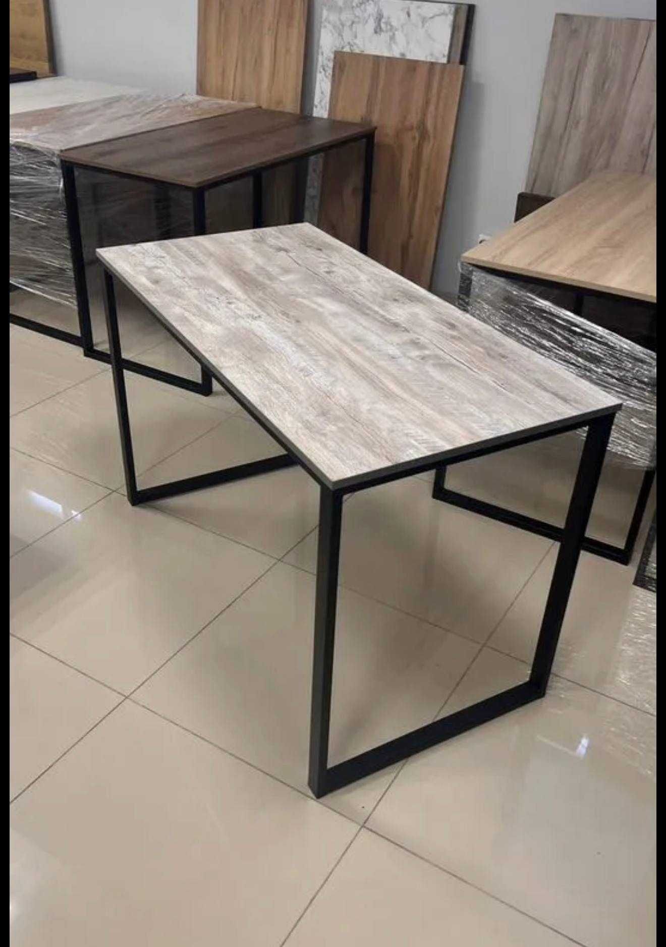 Стол компьютерный офисный