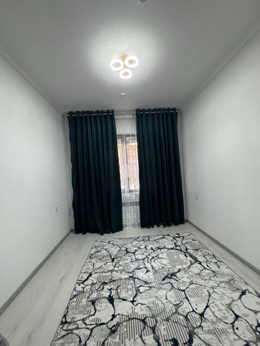 Yangi 3 xonali uy ijaraga.