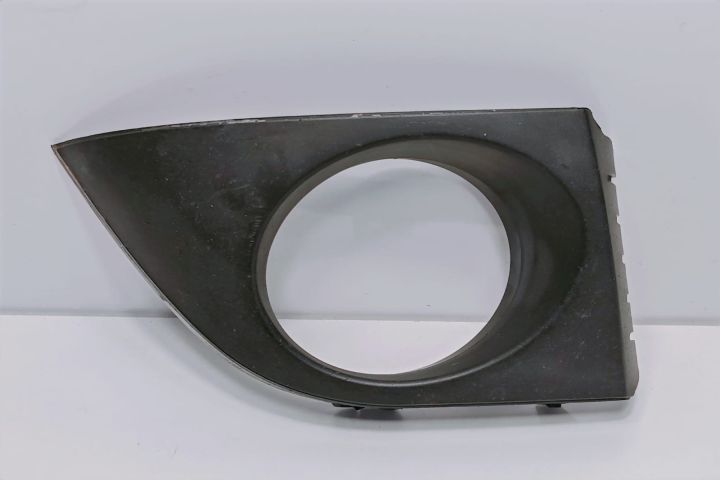 Grila proiector dreapta fata   2205105 Renault Vel Satis prima genera