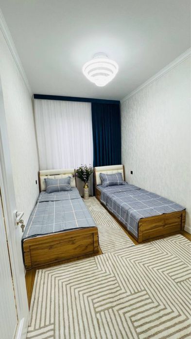 Срочно.  Горит!   Чиланзар 14.  3 х комнатная ЕВРО