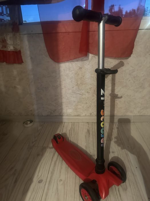 Продам самокат детский и принтер