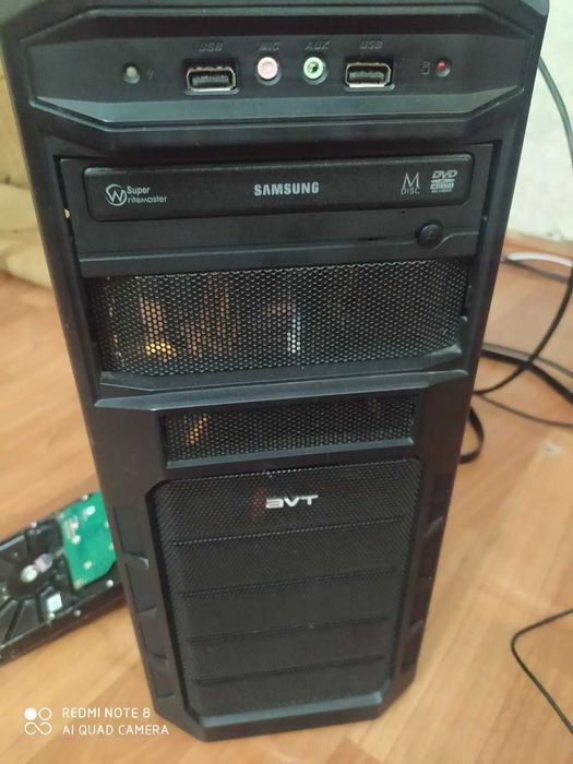 Продам комплект ddr 2 вместе с кейсом