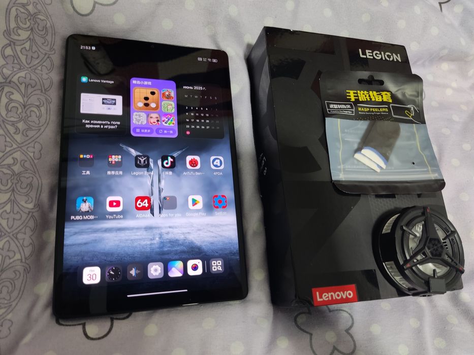 Игровой планшет Lenovo Legion Y700 (Snapdragon 8 Gen 3) 2025 года