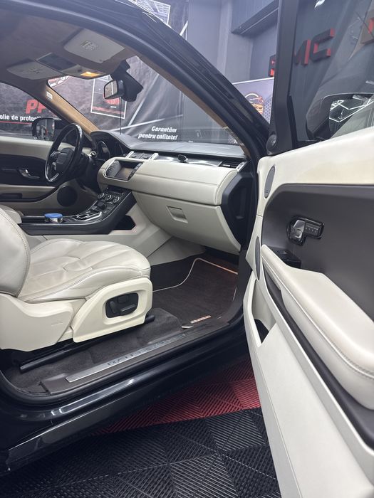Range rover evoque