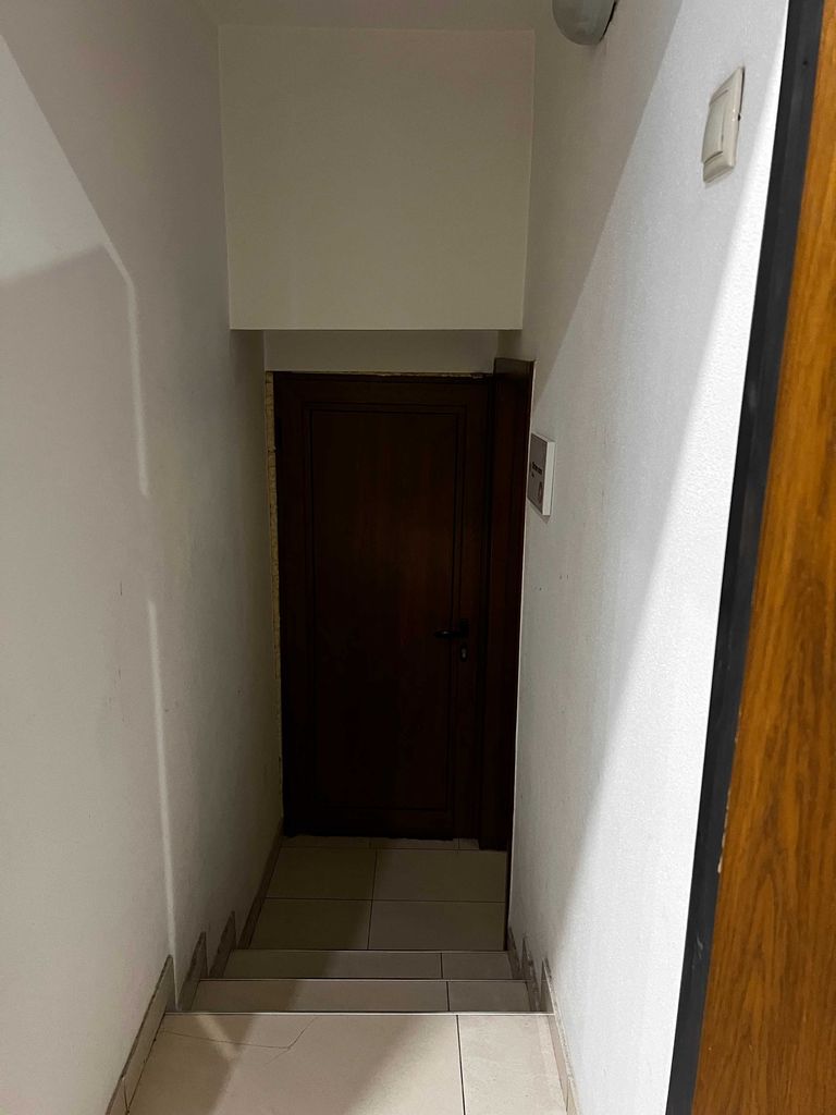 Продава се Офис в София, Център - 304 кв.м за 5487 €/кв.м - Снимка #22
