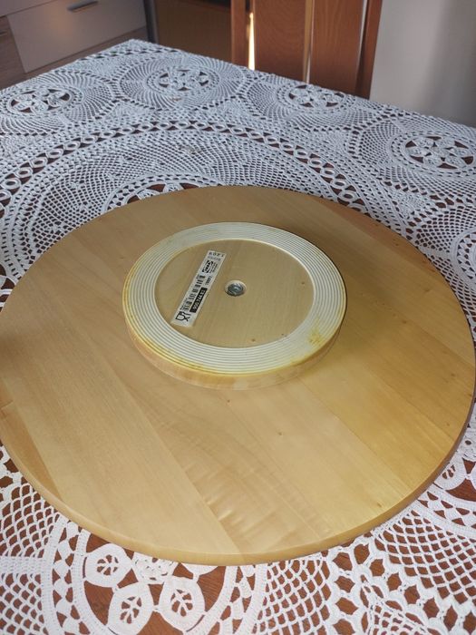 Въртяща се табла за сервиране