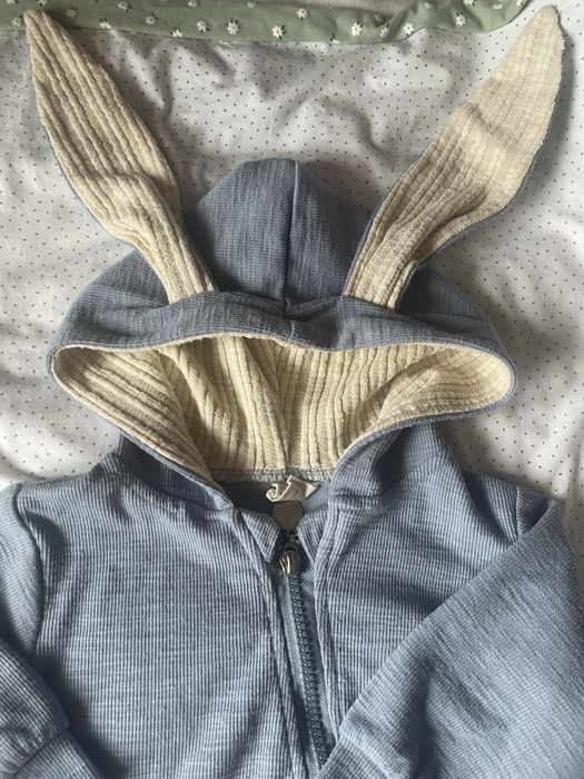 Costum iepuras nou-nascut