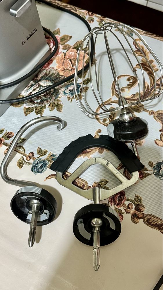 Продам планетарный миксер Bosch