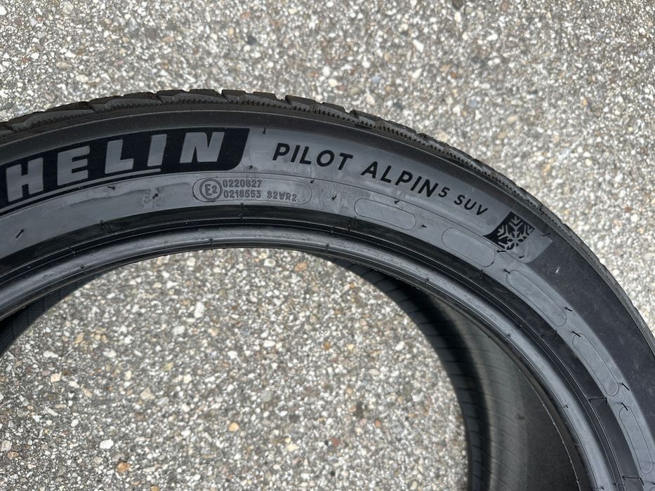Зимни гуми Мишелин 23 цола спорт пакет 285/40 + 305/35 - r23 Michelin