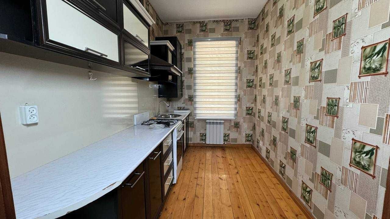 Маталка  2 хонали 2 қават ғиштли квартира сотилади.ID: 285648