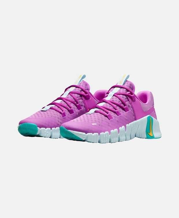 Нови оригинални обувки на Nike