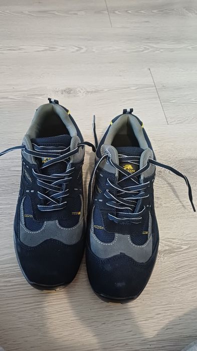 Защитные ботинки