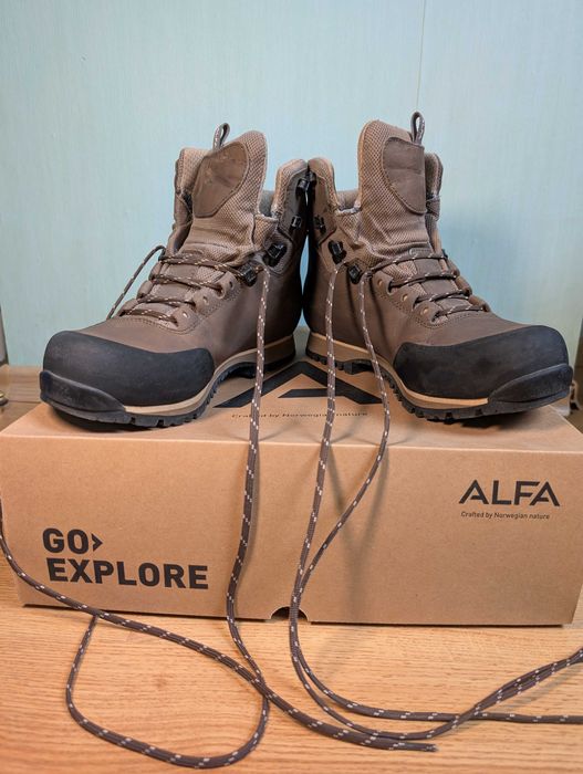 Туристически трекинг обувки - Eggi ADVANCE GTX M Classic Brown