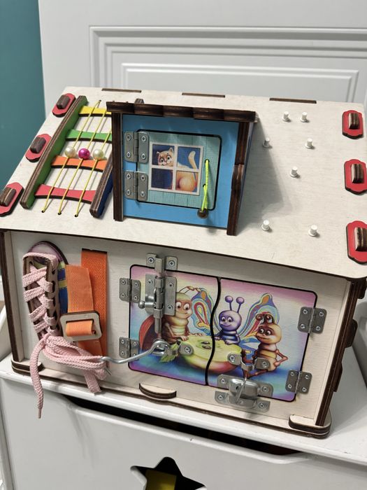 Продам Бизи борд-домик