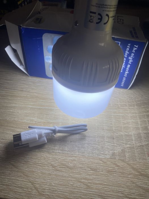 Фенер с USB зареждане