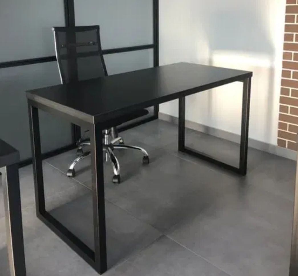 Stol loft REAL 2023