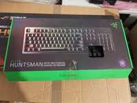 Vand tastatura gaming Razer Huntsman opto-mecanica rgb