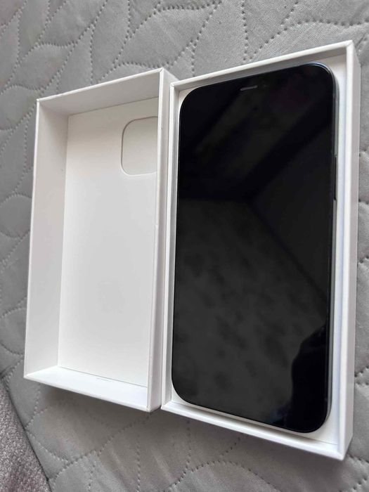 Iphone 12 simplu 128gb,sanatate 81%