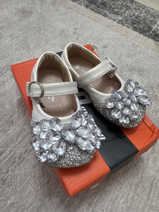 Туфельки детские