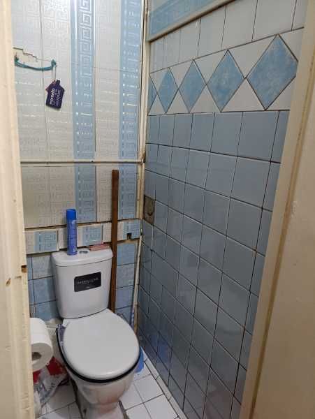 Учтепа туманида 2 хонали  3 хона килинган квартира сотилади