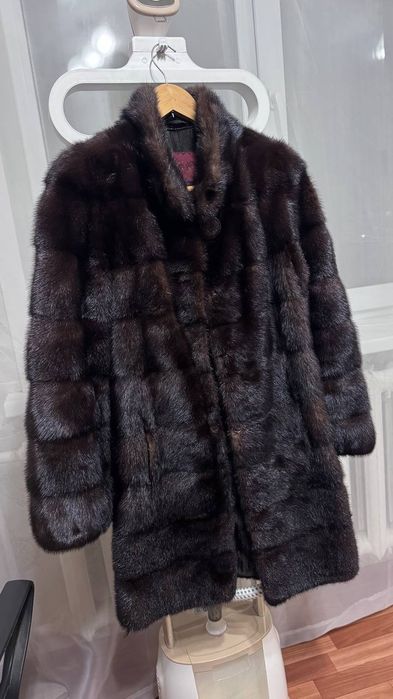 Продам шубу норковую в хорошем состоянии