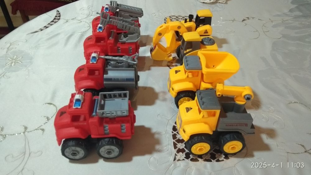 Продаются машинки наборы Mashina komplektlari sotiladi
Mashina komplek