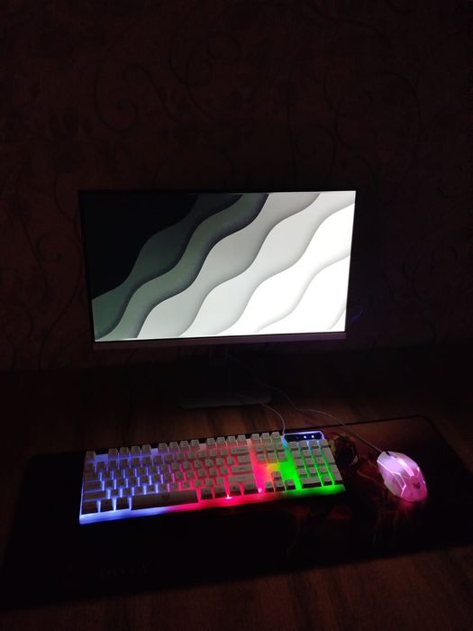 Моноблок All in one PC