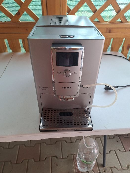 Aparat de cafea Nivona
