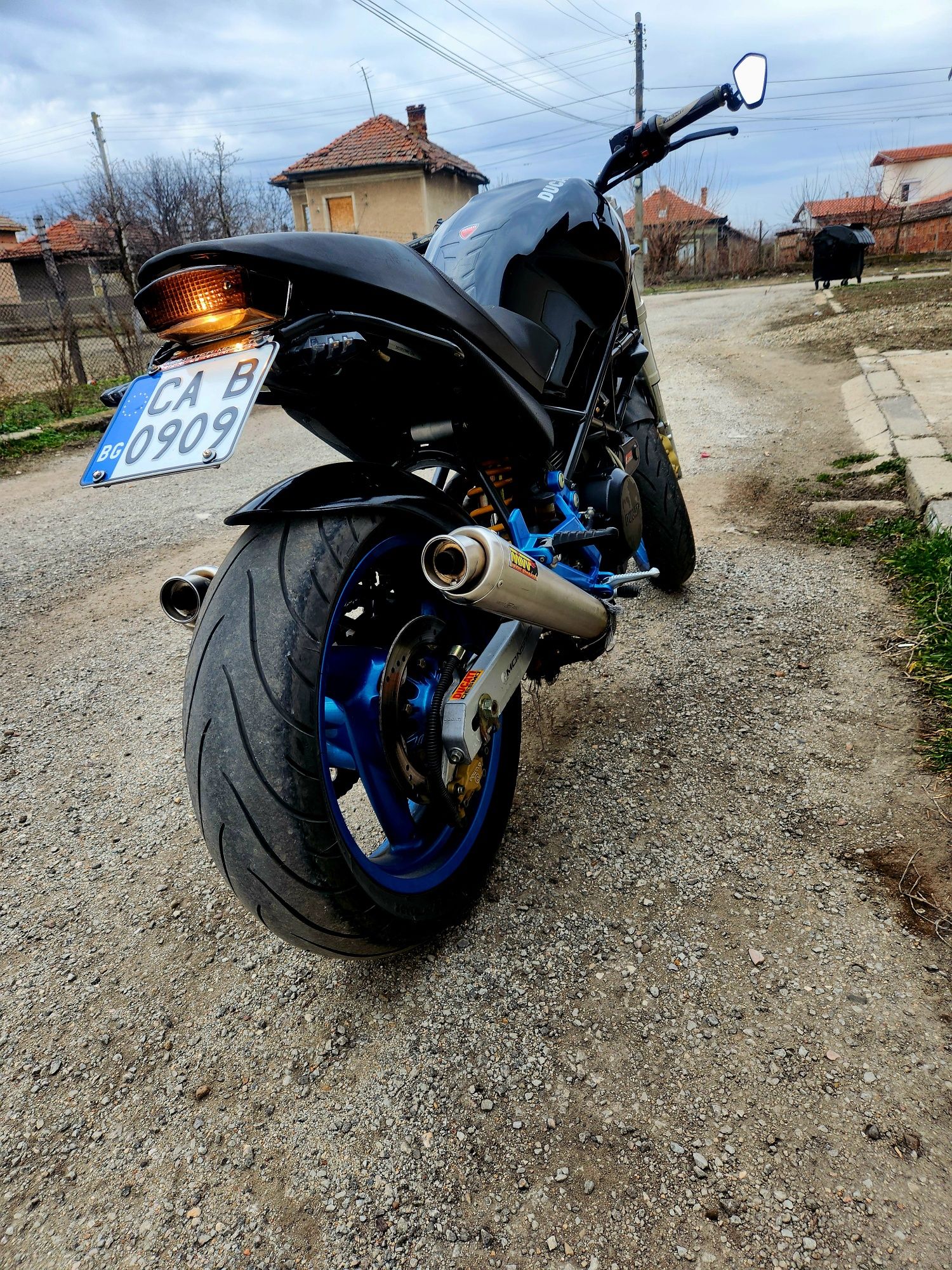Ducati Monster 600