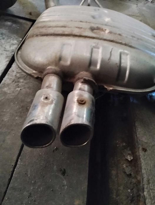 Крайно гърне за БМВ Е60