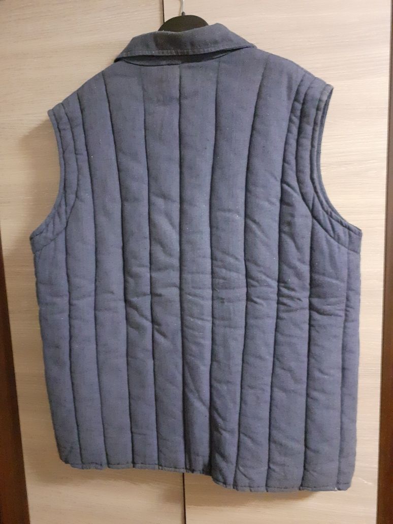 Costume bărbați M 52 ,56 + pufoaica XXL