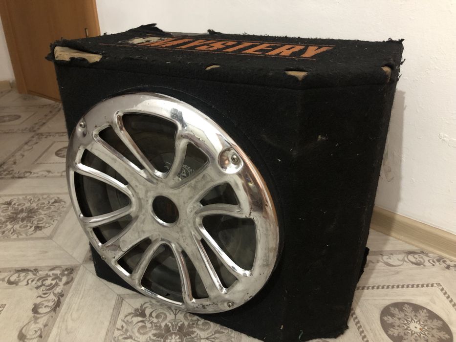 Продам Сабвуфер