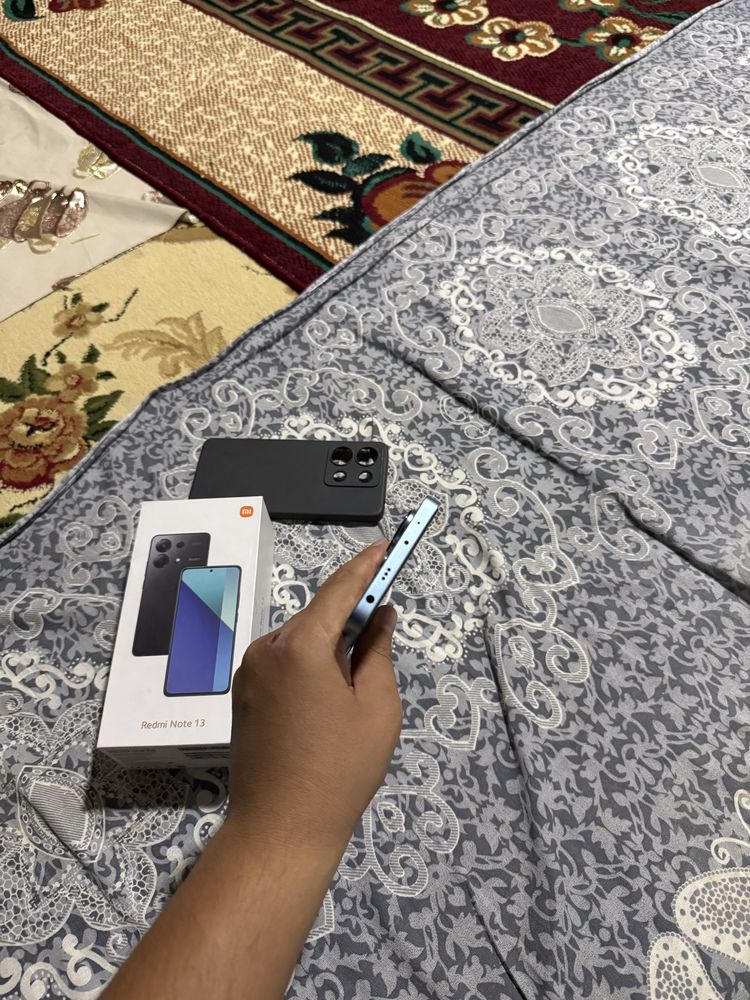 Redmi Note 13 // 128 GB Ideal
