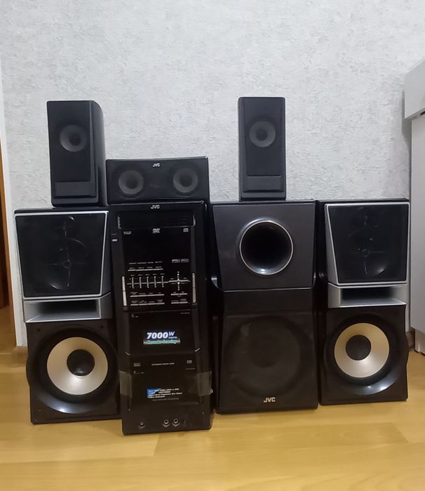 Музыкальный  центр JVC 7000