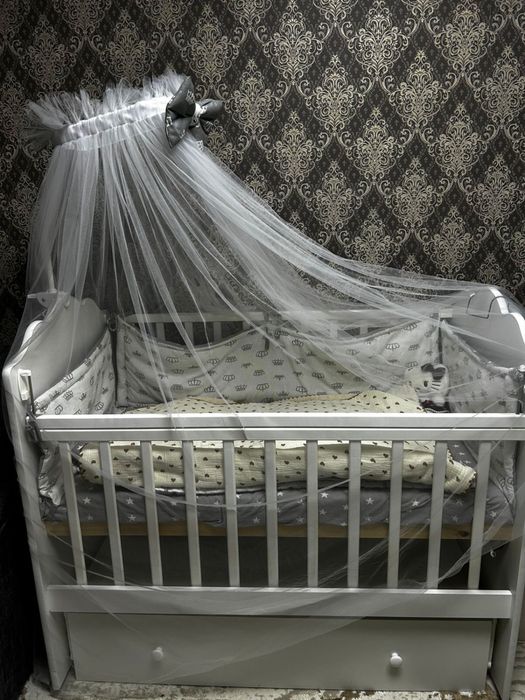 Продам кроватку