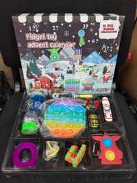 Подарочный набор с антистрессами и игрушками