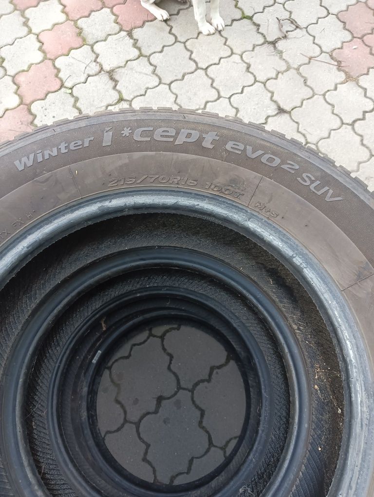 Set anvelope Hankook iarna 215/70/16