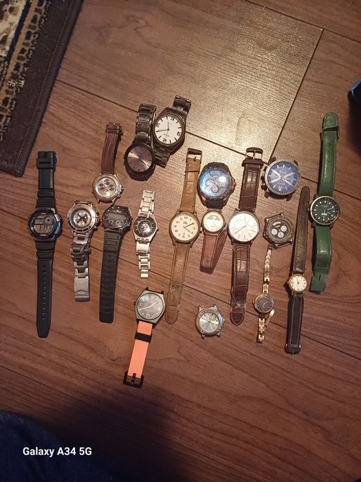Vând lot ceasuri