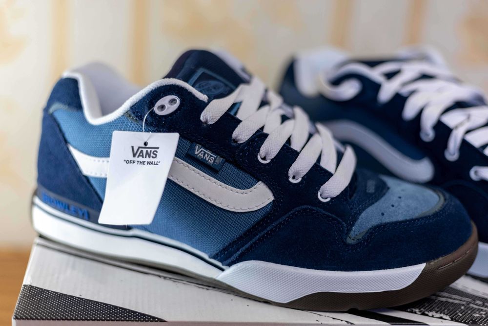 Кроссовки Vans Rowley Новые. 42 размер.