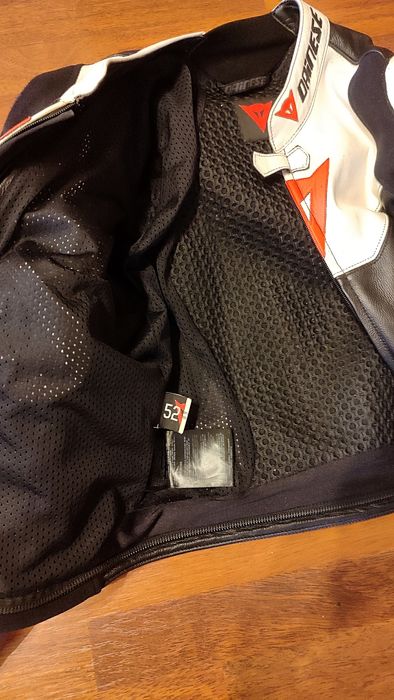 Costum moto piele  IT 52/ M-L, Dainese Avro 2