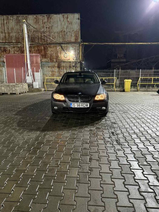 BMW Seria 3 E90 2.5i xDrive 2007 – Automată / Trapa / Piele crem